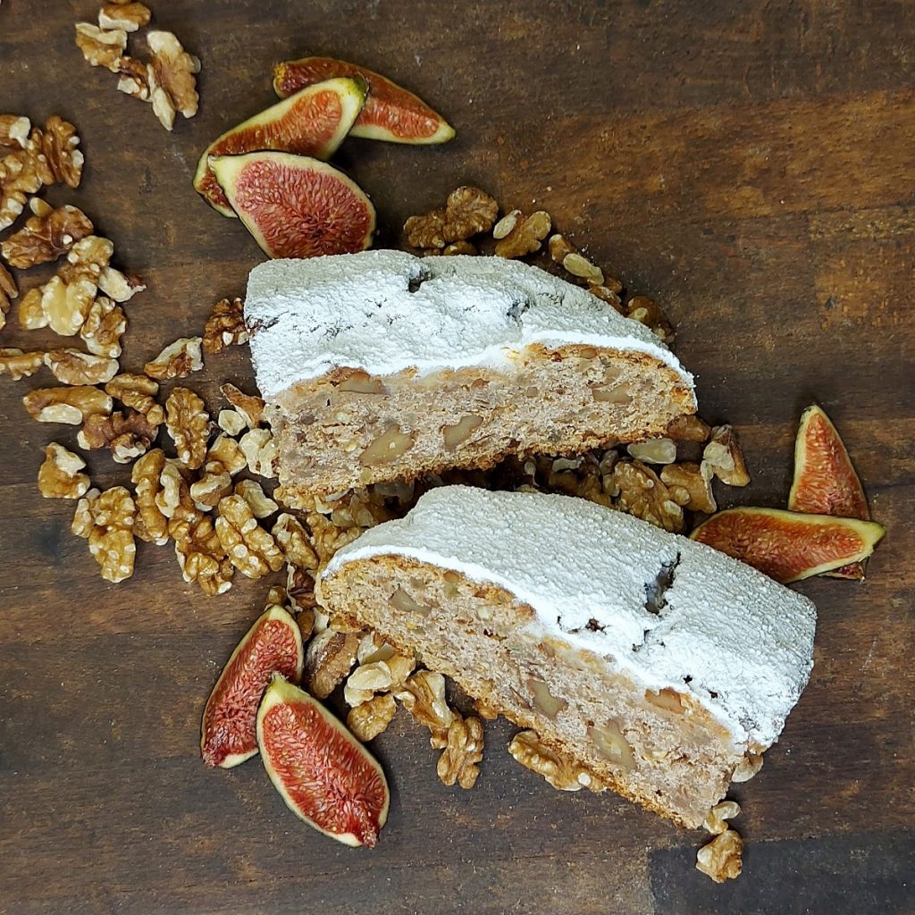 Feige-Walnuss-Stollen | Bäckerei &amp; Konditorei Schrader